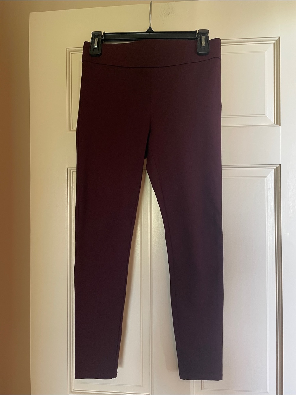 Ann Taylor Burgundy Skinny Pants